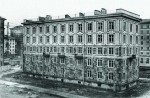 Здание на улице Полярников, 10 перед сдачей в эксплуатацию. 1955 г. 